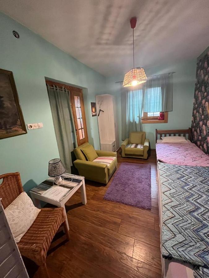 Salas Gnijezdo Bačka Palanka Eksteriør bilde